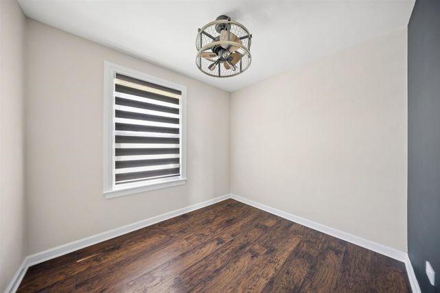 1798 Howard Avenue, Des Plaines, IL 60018