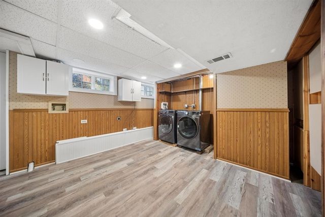 1798 Howard Avenue, Des Plaines, IL 60018