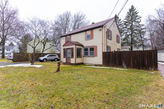 252 Melville Drive, Fairfield, CT 06825