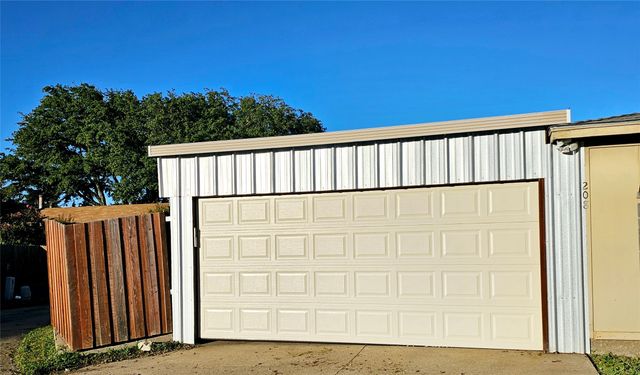 208 Cole Street, Garland, TX 75040
