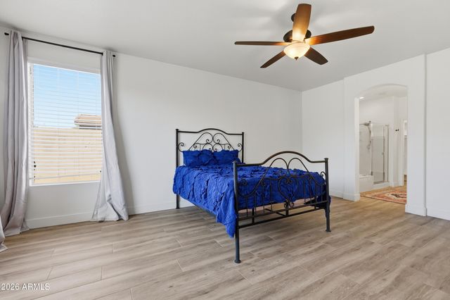 2841 E CARLA VISTA Drive, Chandler, AZ 85225