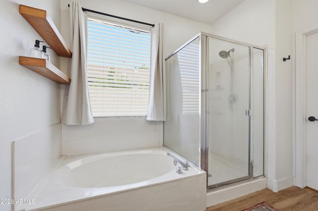 2841 E CARLA VISTA Drive, Chandler, AZ 85225