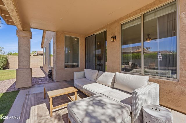2841 E CARLA VISTA Drive, Chandler, AZ 85225