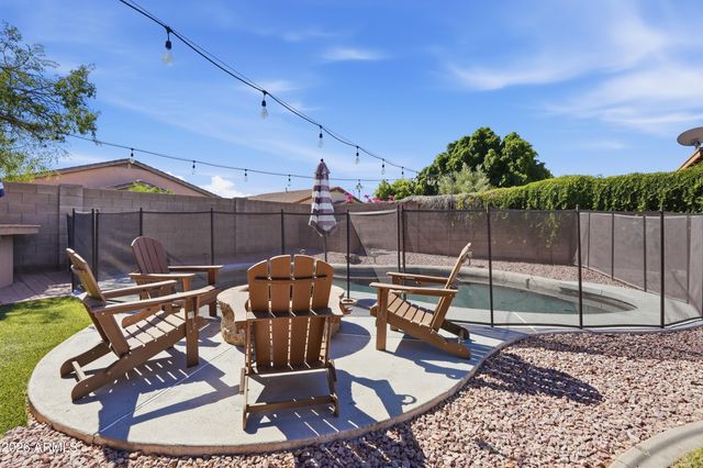 2841 E CARLA VISTA Drive, Chandler, AZ 85225