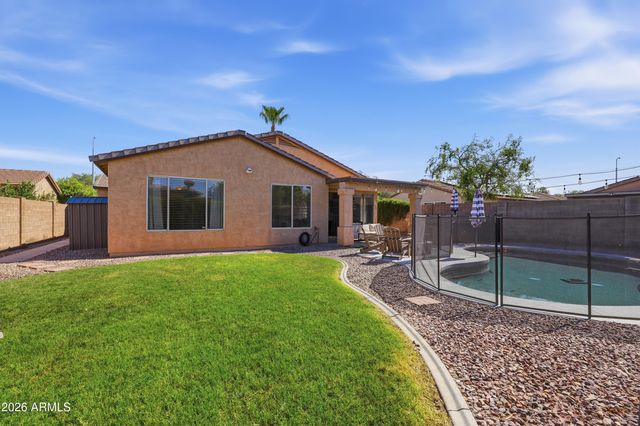 2841 E CARLA VISTA Drive, Chandler, AZ 85225