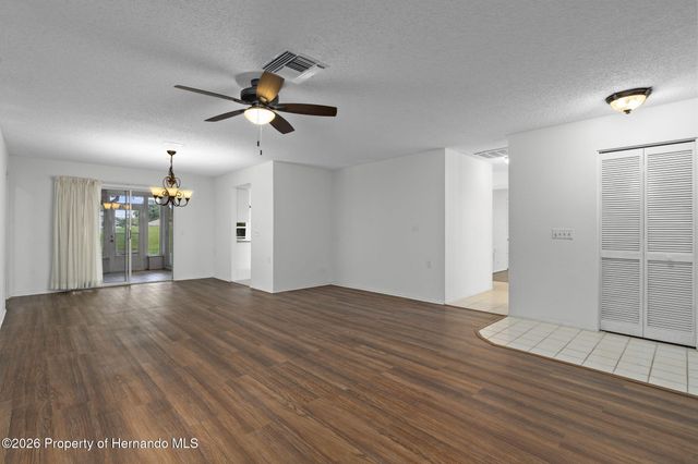 3072 Eagle Bend Road, Spring Hill, FL 34606