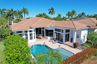 528 Les Jardin Drive, Palm Beach Gardens, FL 33410