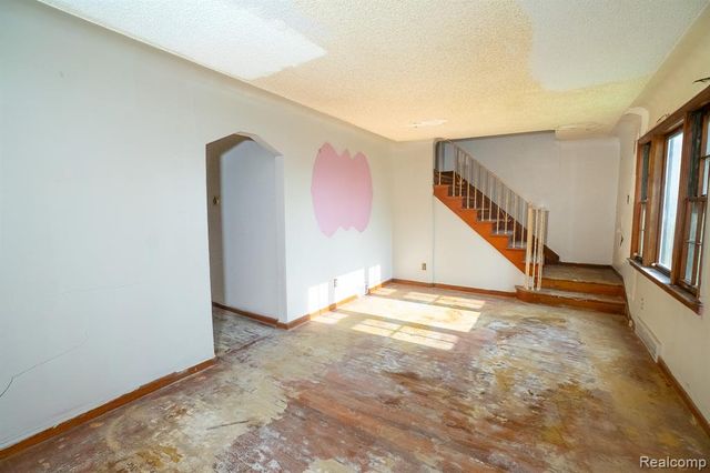 19126 Stotter Street, Detroit, MI 48234
