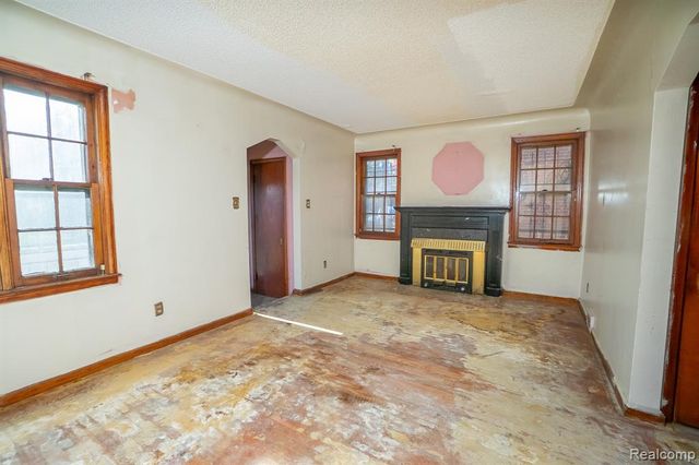 19126 Stotter Street, Detroit, MI 48234