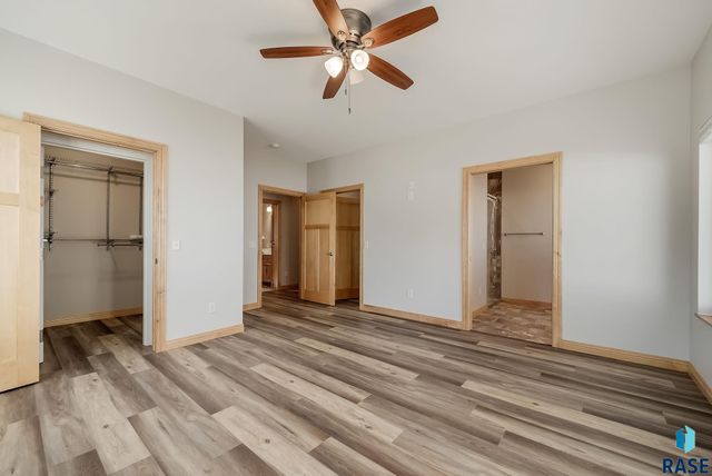 8300 E 38th St Street, Sioux Falls, SD 57110