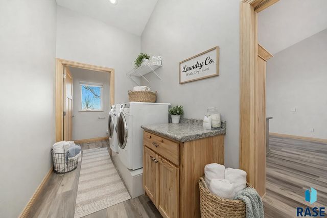 8300 E 38th St Street, Sioux Falls, SD 57110