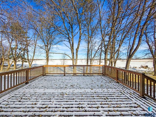 8300 E 38th St Street, Sioux Falls, SD 57110