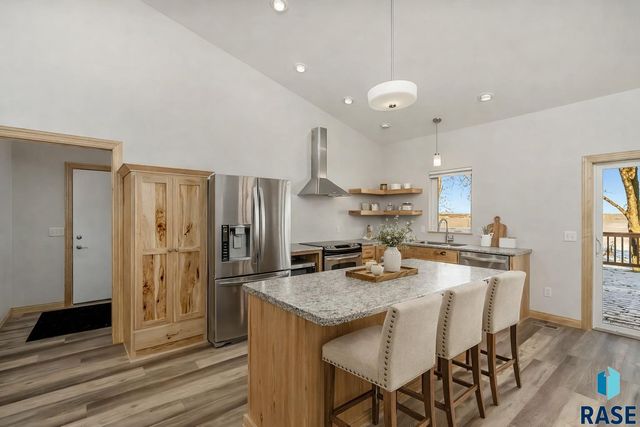 8300 E 38th St Street, Sioux Falls, SD 57110