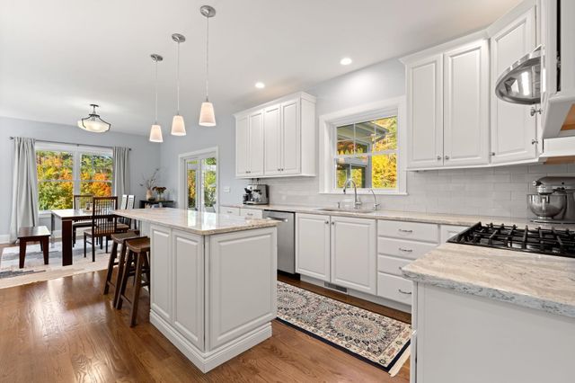 87 Pulpit Road, Bedford, NH 03110