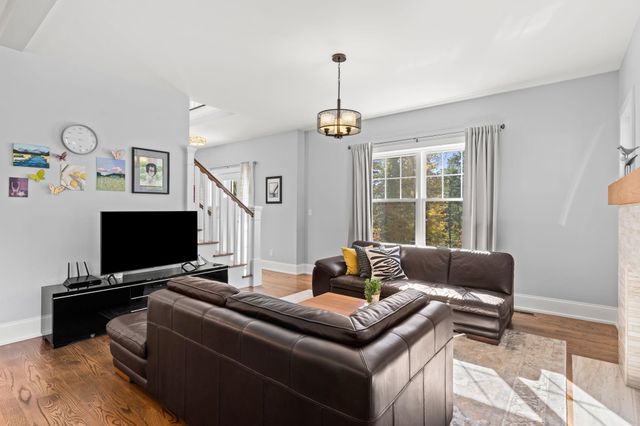 87 Pulpit Road, Bedford, NH 03110