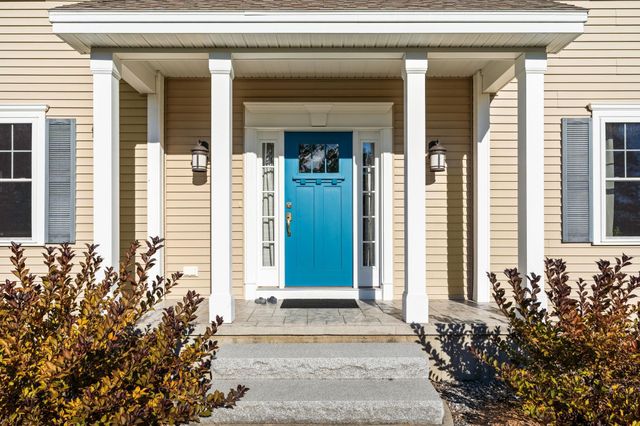 87 Pulpit Road, Bedford, NH 03110