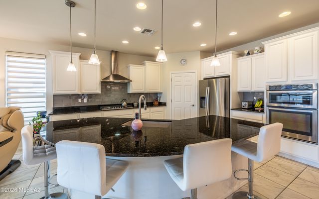 10391 S Tea Wagon Way, Vail, AZ 85641