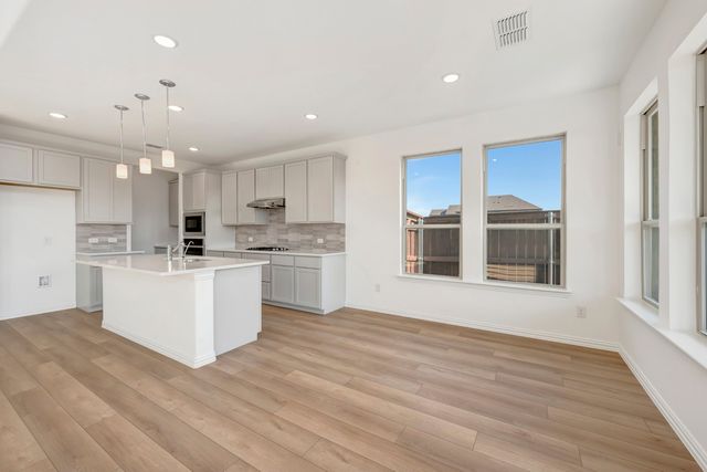 5404 Magallon Lane, Aubrey, TX 76227