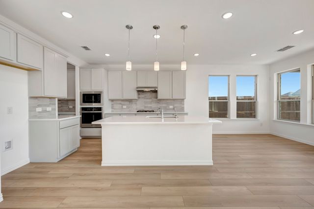 5404 Magallon Lane, Aubrey, TX 76227