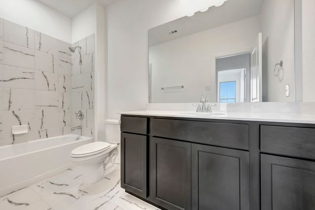 5404 Magallon Lane, Aubrey, TX 76227