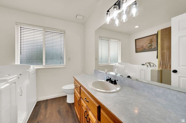 73 W 1340 S, Farmington, UT 84025