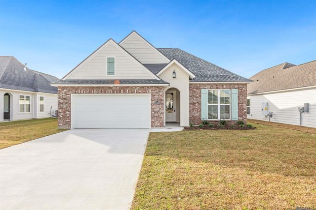 10409 Highland Lakes Dr, Denham Springs, LA 70726