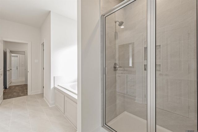 10409 Highland Lakes Dr, Denham Springs, LA 70726