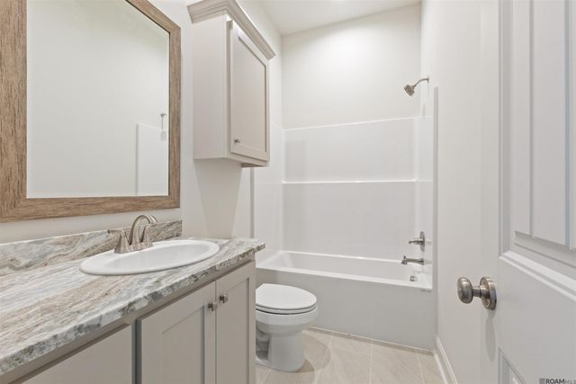 10409 Highland Lakes Dr, Denham Springs, LA 70726