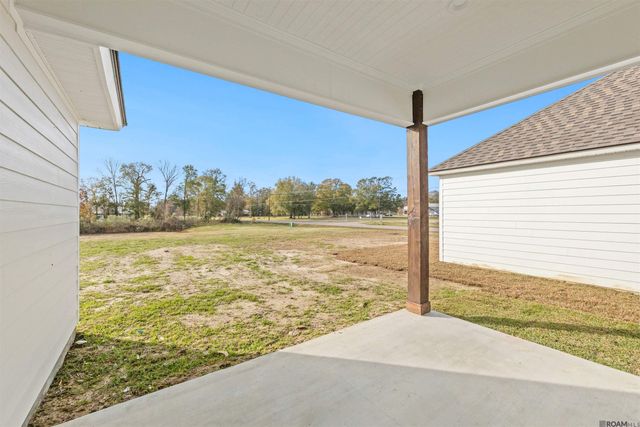 10409 Highland Lakes Dr, Denham Springs, LA 70726