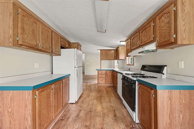 4794 Seymour Road, Jackson, MI 49201
