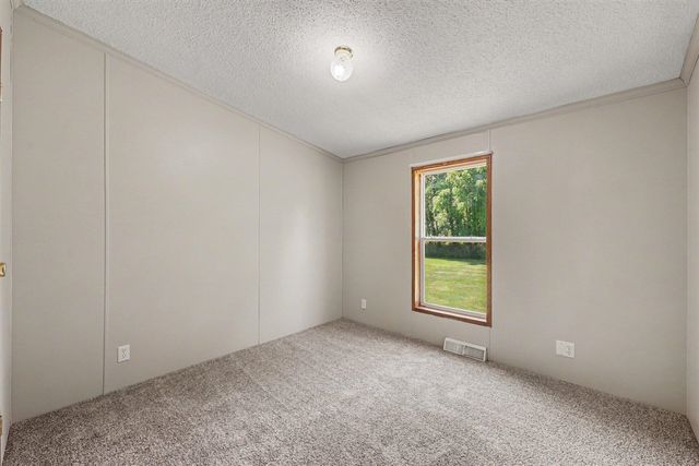 4794 Seymour Road, Jackson, MI 49201
