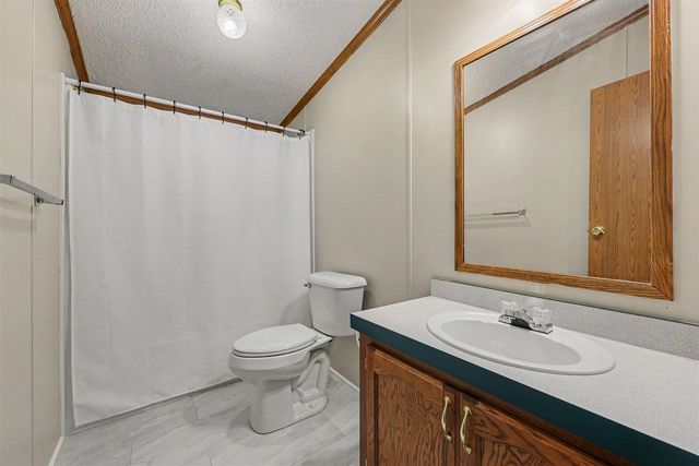 4794 Seymour Road, Jackson, MI 49201