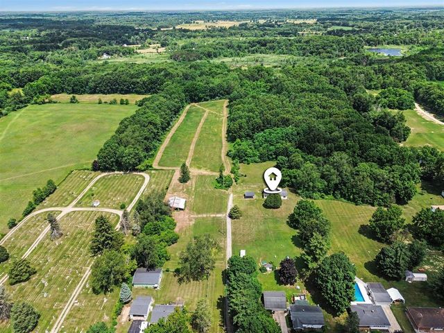 4794 Seymour Road, Jackson, MI 49201