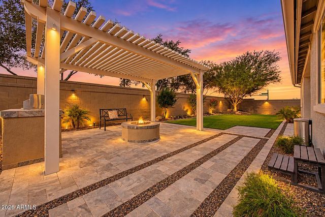 18352 W KENDALL Street, Goodyear, AZ 85338