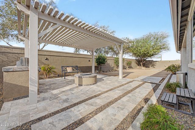 18352 W KENDALL Street, Goodyear, AZ 85338