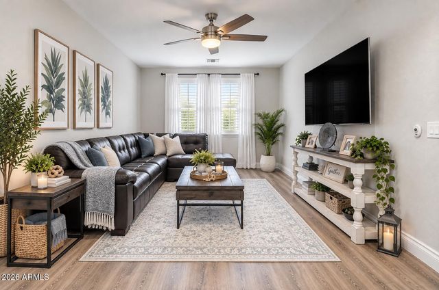 18352 W KENDALL Street, Goodyear, AZ 85338