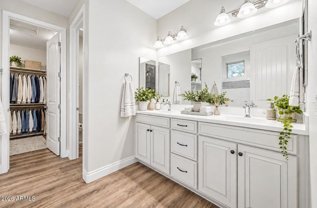 18352 W KENDALL Street, Goodyear, AZ 85338