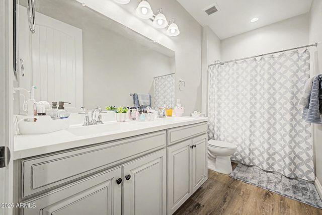 18352 W KENDALL Street, Goodyear, AZ 85338