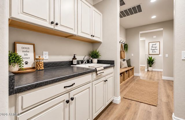 18352 W KENDALL Street, Goodyear, AZ 85338