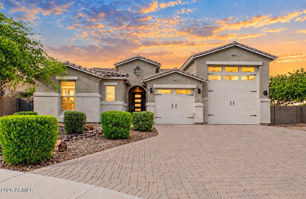 18352 W KENDALL Street, Goodyear, AZ 85338