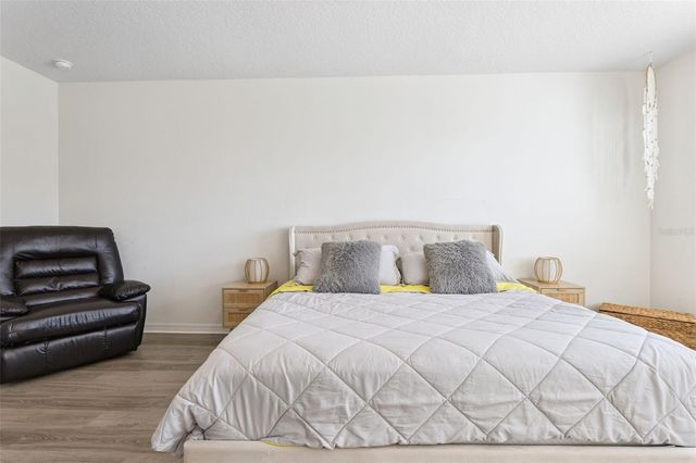 5974 CHURCHILL SQUARE WAY, Groveland, FL 34736