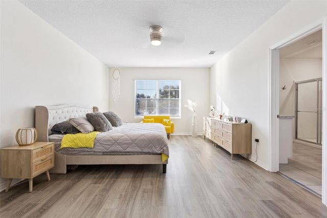 5974 CHURCHILL SQUARE WAY, Groveland, FL 34736