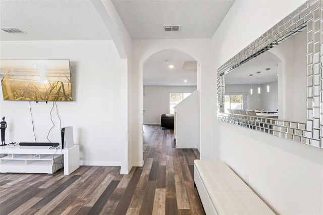 5974 CHURCHILL SQUARE WAY, Groveland, FL 34736