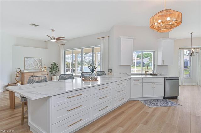 19431 Cypress View DR, Fort Myers, FL 33967