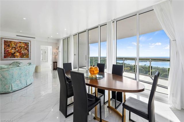 13945 Old Coast RD # 806, Naples, FL 34110