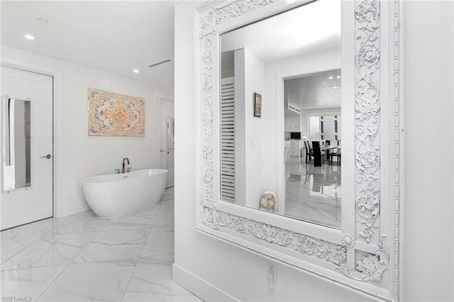 13945 Old Coast RD # 806, Naples, FL 34110