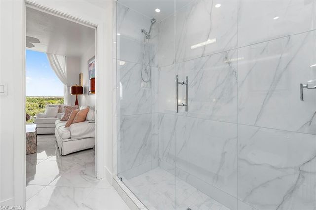 13945 Old Coast RD # 806, Naples, FL 34110