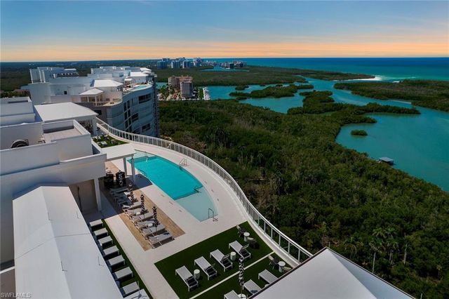 13945 Old Coast RD # 806, Naples, FL 34110