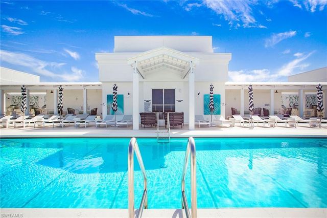 13945 Old Coast RD # 806, Naples, FL 34110