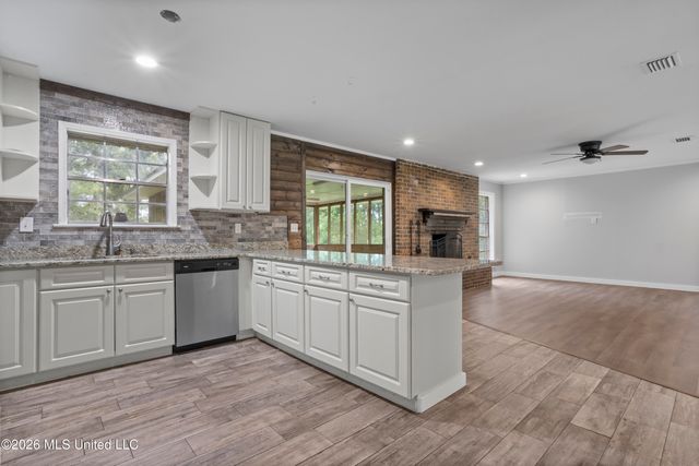 2236 Brookside Drive, Gautier, MS 39553
